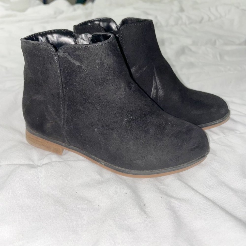 Girls Cat & Jack Boot Shoes Black suede in size 9 with leopard liner